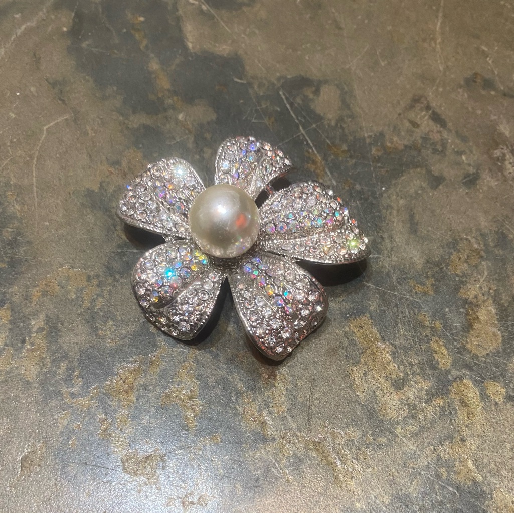 Premier Silver And White Brooches With Sparkling Stones 12$